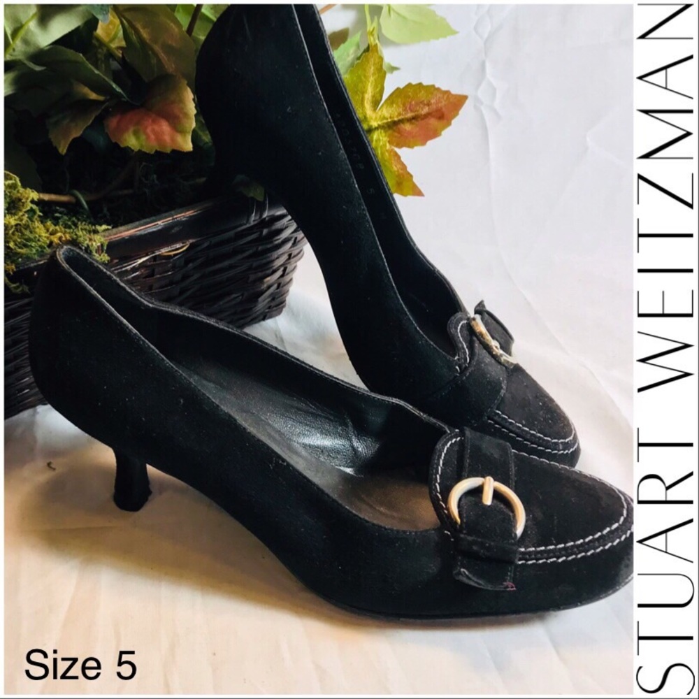 🍂Stuart Weitzman Suede Buckle Kitten Heels